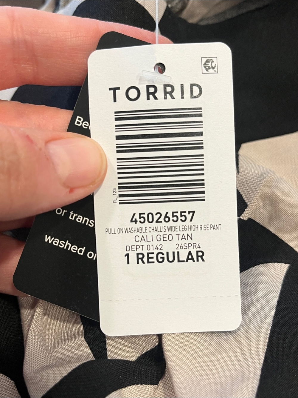 NWT Torrid Black & Cream Abstract Wide-Leg Pants - Picture 6 of 7